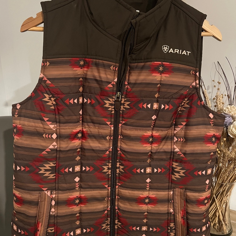 Ariat Multicolor Aztec Pattern Vest New Without Tags
